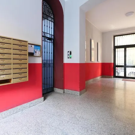 Primopiano - Melzo B Apartament *